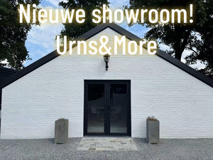 Nieuwe Locatie en Showroom voor Urns&More