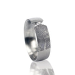 0117-00 Ring with Print and Stone