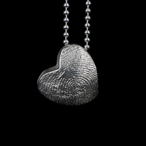 0222-00 Heart-shaped pendant