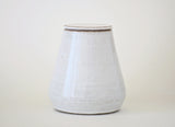 ATHOS – elegante, handgemaakte urne in wit keramiek (700 ml)