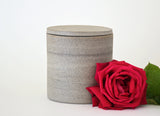 PARNON – stijlvolle, handgemaakte eco urne in naturel keramiek (600 ml)